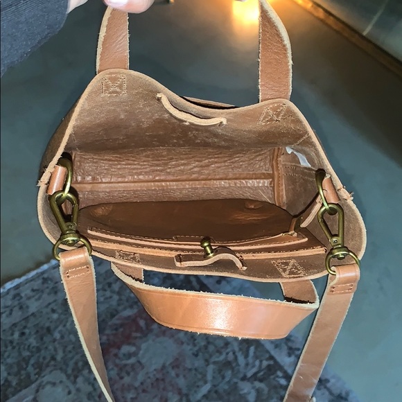 Madewell Small Transport Crossbody - Picture 8 of 9